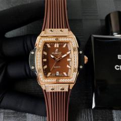 Hublot watch 070301