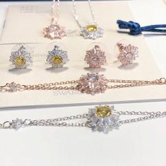 Swarovski Suits 06cly04