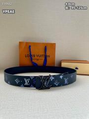LV belt 40mmX95-125cm 8L01