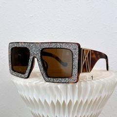 Glasses Factory 0910