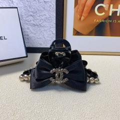 Chanel Hair Grab Clip 12lyx39