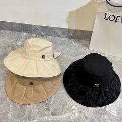 Miumiu hat 070303